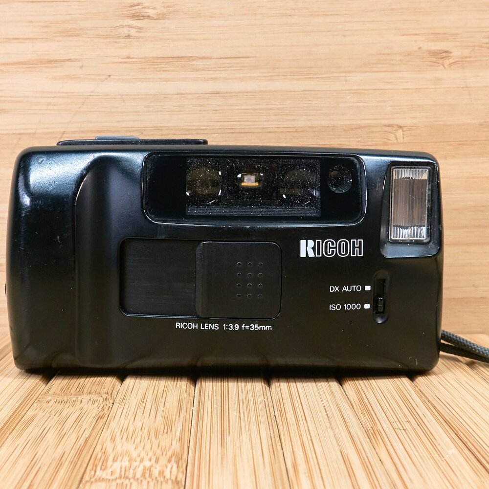 Vintage Ricoh AF-30 Date AF Point and Shot 35mm Film Camera